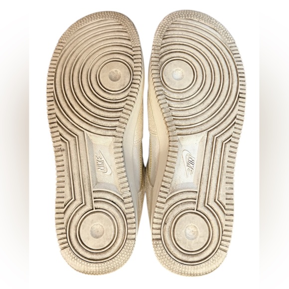 Nike Air Force 1 '07 'Peace Sneakers Women’s Size 9 RARE - Picture 7 of 15